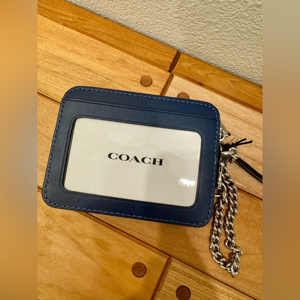 NWT Coach Zip Card Case in Quilted Denim - Picture 2 of 4